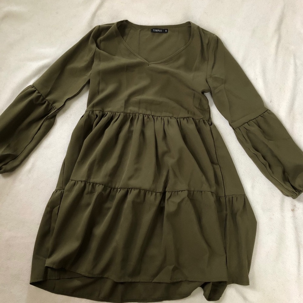 Beautiful green dress